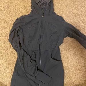 Gray sweatshirt/zip up